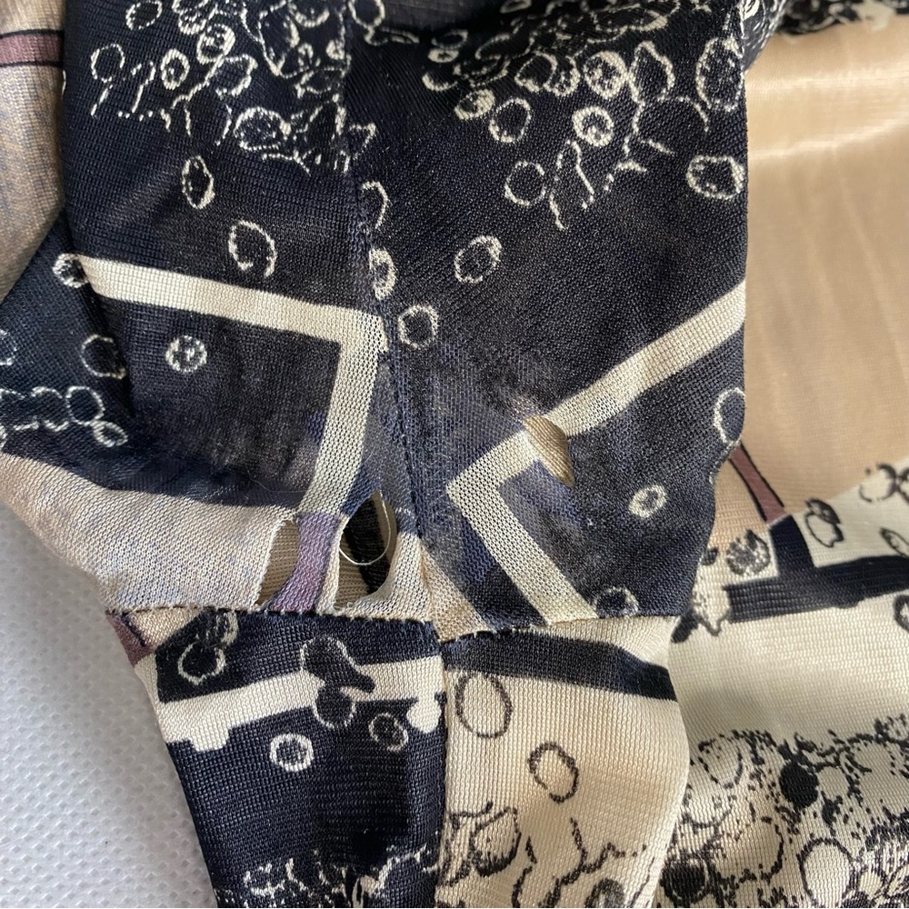 Geometric Patterned Button-Up Shirt - image 13